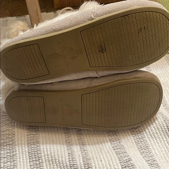 Airwalk Beige Fur-Lined Boots - Picture 4 of 7